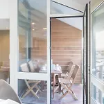 121 Marinas - 3 Bedroom - Parking *