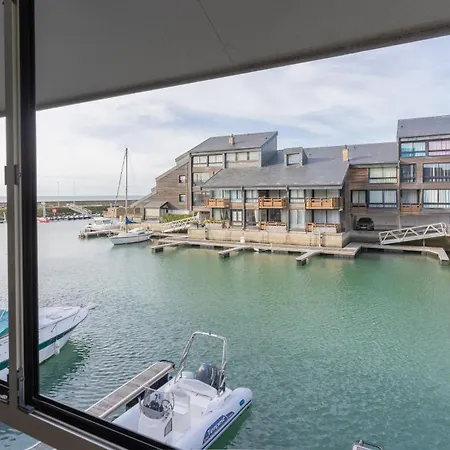 Appartement 121 Marinas - 3 Bedroom - Parking *